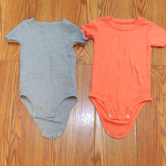 Bundle of 5 toddler boy short sleeves bodysuits size 24m - Picture 4 of 4